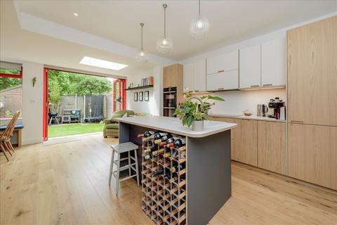 undefined, Sawley Road, Shepherd's Bush W12