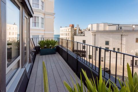 2 bedroom flat to rent, Lace House 39-40 Old Steine, Brighton BN1
