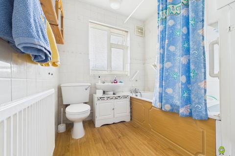 35 Heron Hill, Belvedere, DA17 5HE