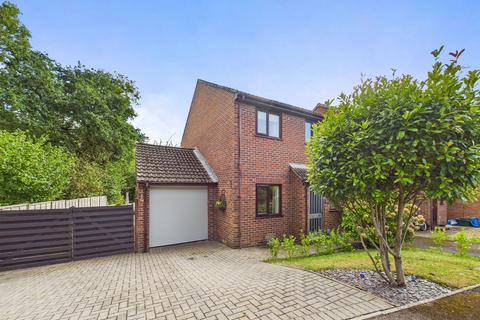 3 bedroom link detached house for sale, Meadowbank, Lydney GL15