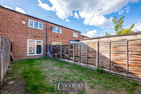 24 Kingfisher Close, London, SE28 8ES