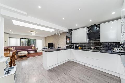 undefined, Myrtle Road, Palmers Green, N13