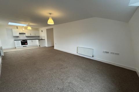 3 bedroom flat to rent, Park Crescent Place, Brighton BN2