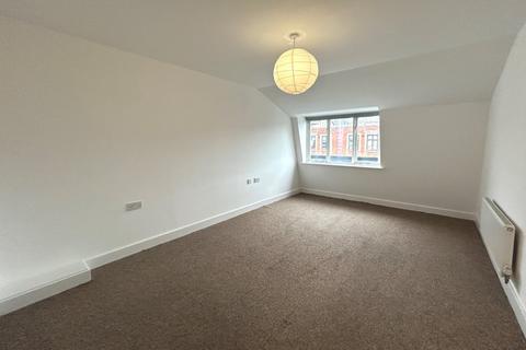 3 bedroom flat to rent, Park Crescent Place, Brighton BN2