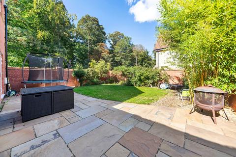 4 bedroom detached house for sale, Larnach Drive, Newmarket CB8