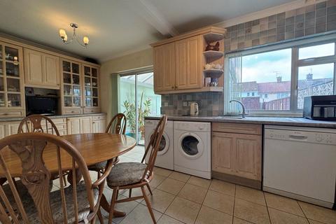 undefined, Milton Drive, Borehamwood