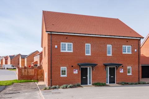 3 bedroom house to rent, at Cygnet Park, 11 Admiral Way, Camperdown NE12
