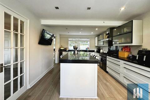 4 bedroom detached house for sale, The Muirlands, Bradley, Huddersfield, HD2