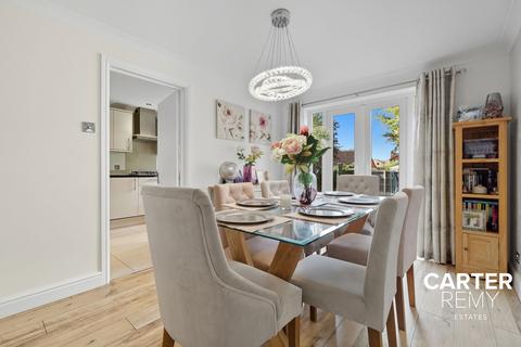 4 bedroom link detached house for sale, Bristowe Drive, Orsett, Grays, RM16