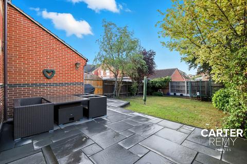 4 bedroom link detached house for sale, Bristowe Drive, Orsett, Grays, RM16