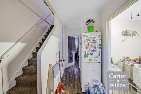 3 bedroom maisonette for sale, Bower House, Whiting Avenue, Essex