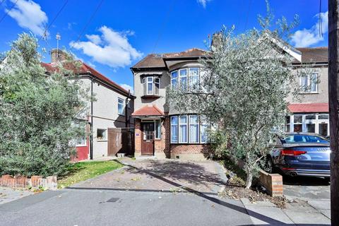 undefined, Sandhurst Avenue, Harrow, HA2