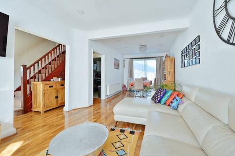 undefined, Sandhurst Avenue, Harrow, HA2