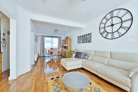 undefined, Sandhurst Avenue, Harrow, HA2