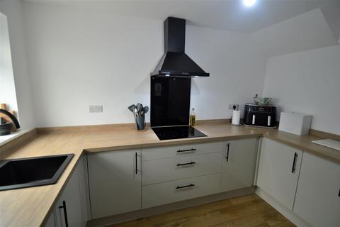 3 bedroom semi-detached house for sale, Spring Walk, Newport