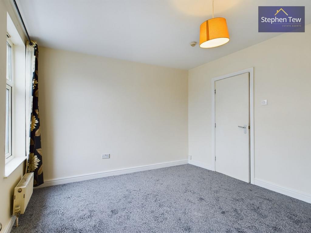 Flat 3 Lounge/ Kitchen