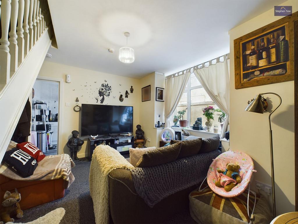 Flat 2 Lounge