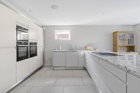 5 bedroom detached house for sale, Lynton Close, Ely, Cambridgeshire
