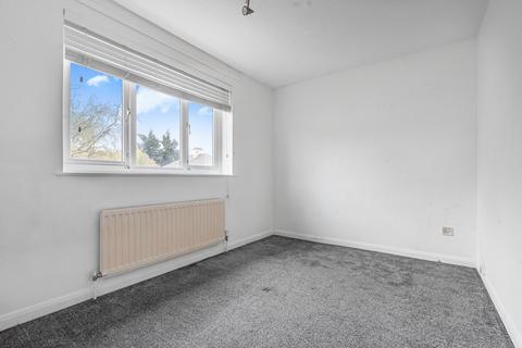 undefined, Northfield Road, Staines-upon-Thames, TW18