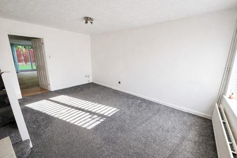 2 bedroom terraced house to rent, Northfield Road, Staines-upon-Thames, TW18