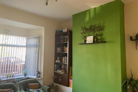 3 bedroom end of terrace house for sale, Kings Road, Kings Heath B14