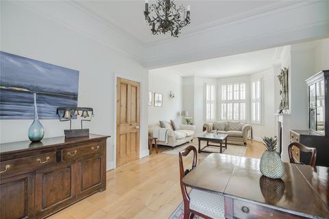 3 bedroom terraced house for sale, Salcott Road, London, SW11