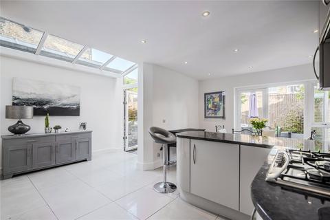3 bedroom terraced house for sale, Salcott Road, London, SW11
