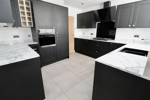 20 Briddsland Road, Birmingham, B33 0BG