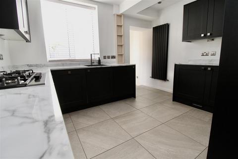 20 Briddsland Road, Birmingham, B33 0BG