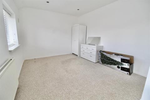 20 Briddsland Road, Birmingham, B33 0BG