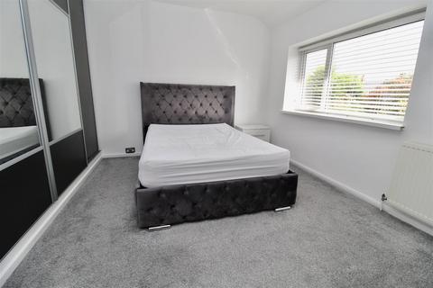 20 Briddsland Road, Birmingham, B33 0BG