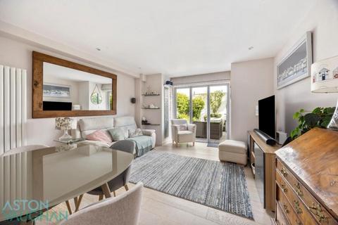 3 bedroom townhouse for sale, Bristol Gardens, Brighton BN2