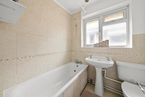 undefined, Tennyson Road, Hanwell, W7