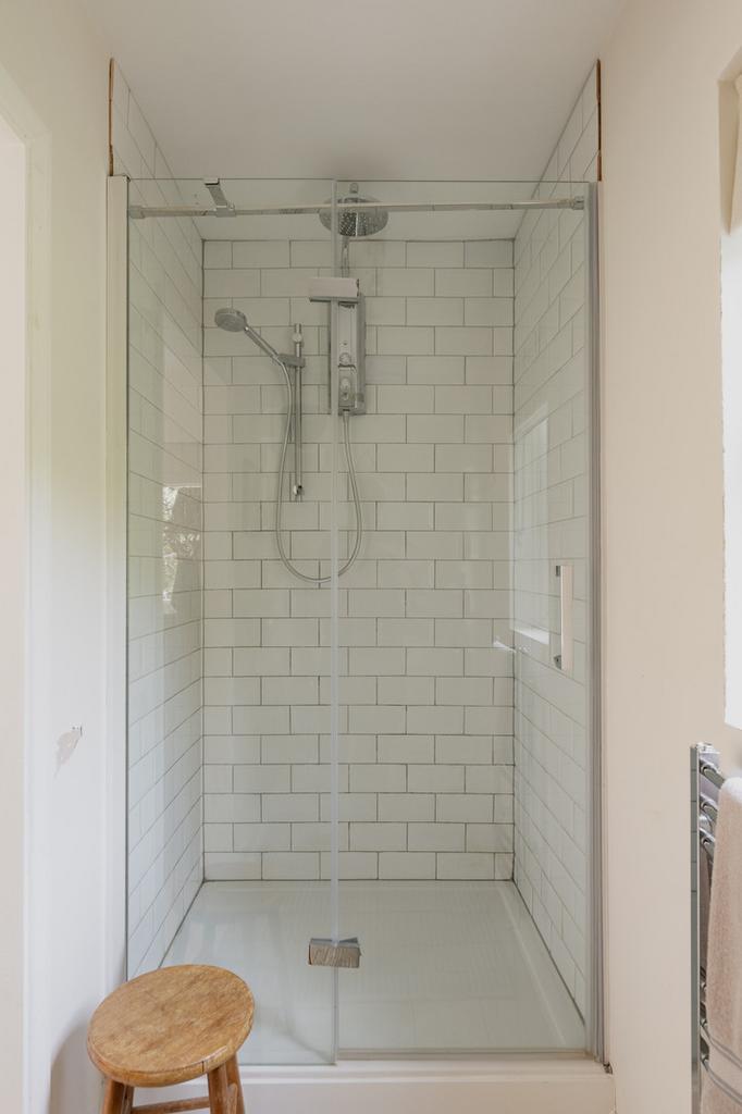 290193 - The Old School, White Colne-34.jpg