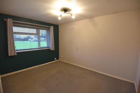 undefined, Maple Way, Gillingham