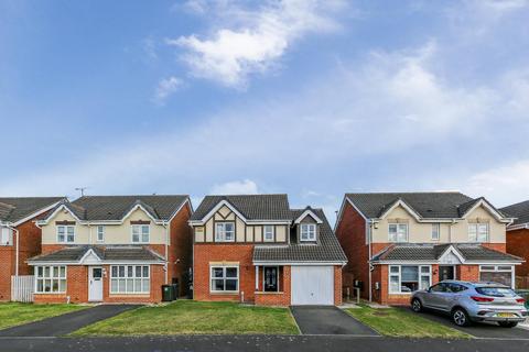 4 bedroom detached house for sale, St. Cuthberts Way, Holystone, NE27