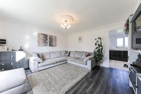 4 bedroom detached house for sale, St. Cuthberts Way, Holystone, NE27
