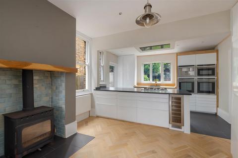 26 Downs Park, Herne Bay, CT6 6BZ