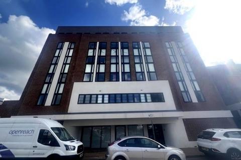 Retail property (high street) to rent, High St Waltham Cross EN8 7FT