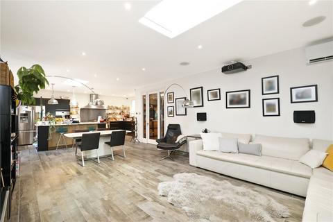 undefined, Woodfield Road, London, United Kingdom, W5