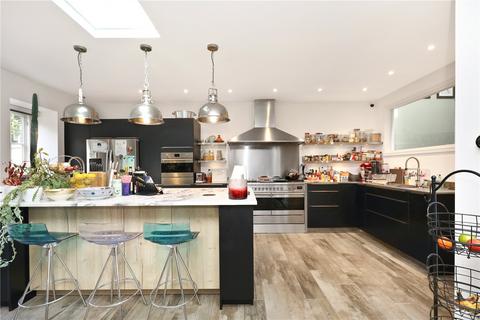 undefined, Woodfield Road, London, United Kingdom, W5