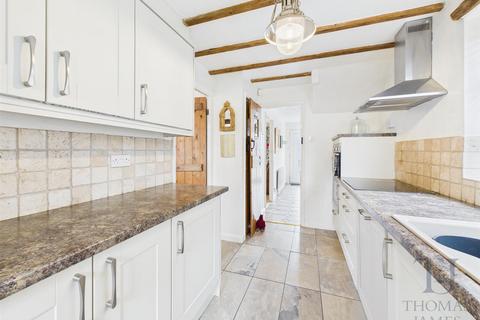 3 bedroom semi-detached house for sale, Hall Drive, Cropwell Bishop, Nottingham