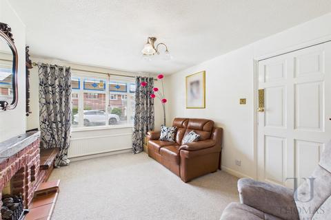 3 bedroom semi-detached house for sale, Hall Drive, Cropwell Bishop, Nottingham