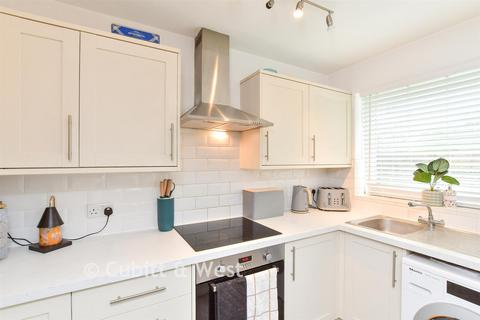 undefined, Essex Court, Worthing BN11
