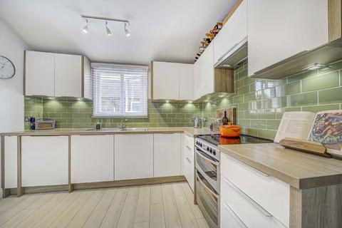 53a Midmoor Road, London, SW12 0ES