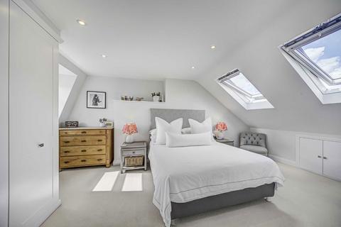 53a Midmoor Road, London, SW12 0ES