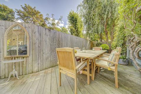 53a Midmoor Road, London, SW12 0ES