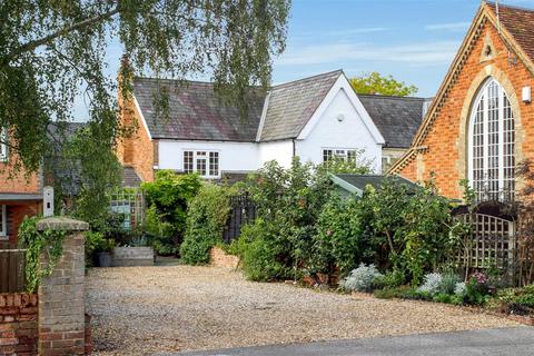 4 bedroom house for sale, Broughton Village, Milton Keynes