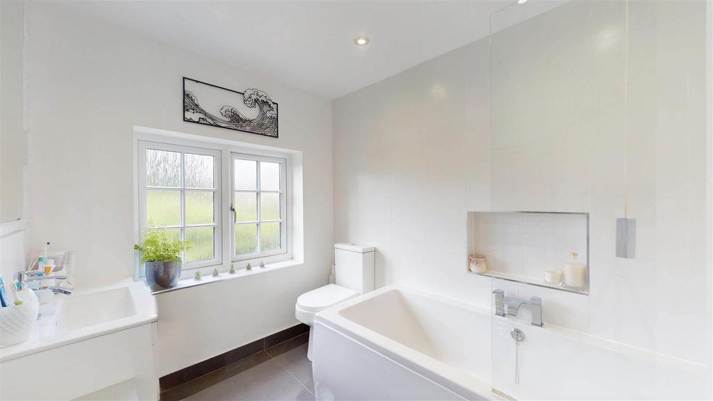 Family bathroom