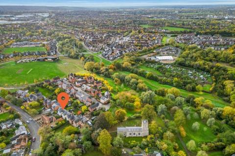 4 bedroom house for sale, Broughton Village, Milton Keynes